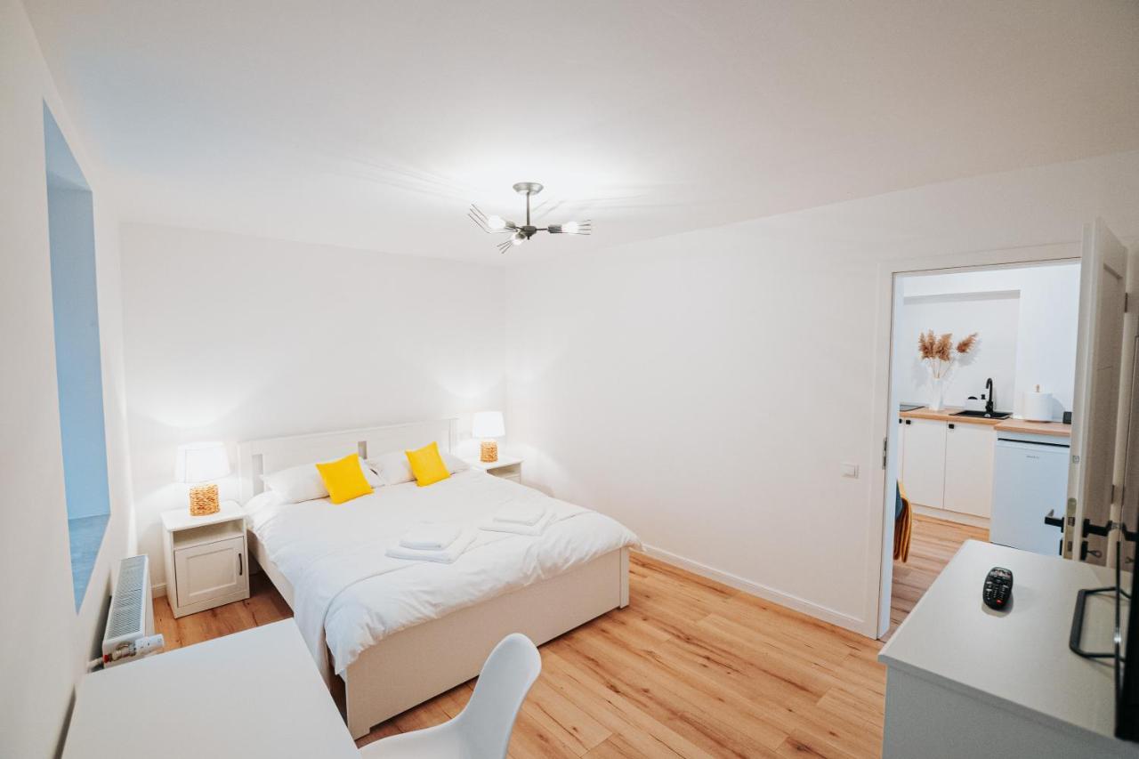 Authentic Old Town Retreat Apartamento Sibiu Exterior foto